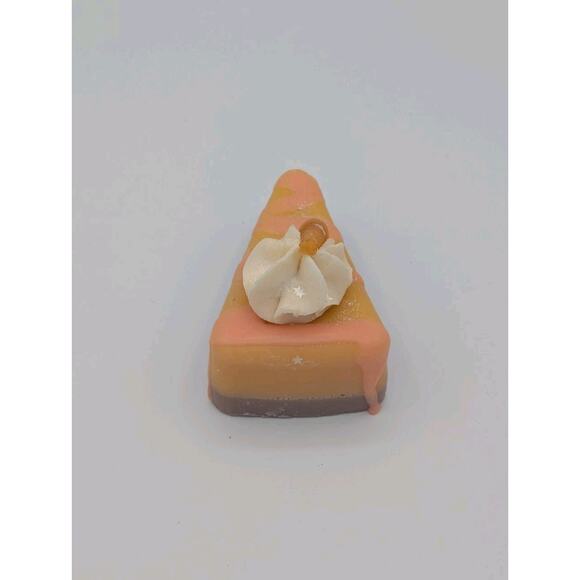 Scented Wax Melt Dessert Slice Peach & Cream Pie Decorative Home Fragrance - Picture 4 of 5